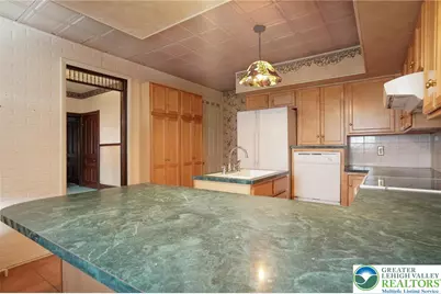 228 W Abbott Street, Lansford Boro, PA 18232 - Photo 21