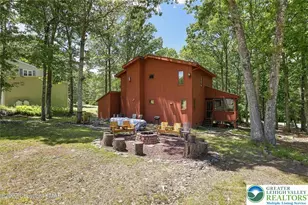 138 Banbury Dr, Lehman Twp, PA 18324 - Photo 3