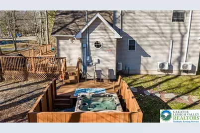 1309 Glen Trail, Coolbaugh Twp, PA 18347 - Photo 11