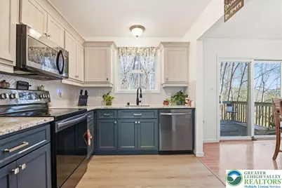 102 Longshore Circle, Smithfield Twp, PA 18302 - Photo 15