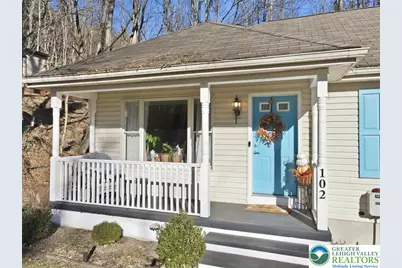 102 Longshore Circle, East Stroudsburg, PA 18302 - Photo 3