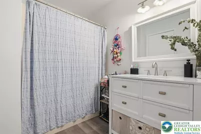 102 Longshore Circle, Smithfield Twp, PA 18302 - Photo 35