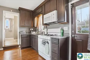 431 South St, Jim Thorpe Boro, PA 18229 - Photo 13
