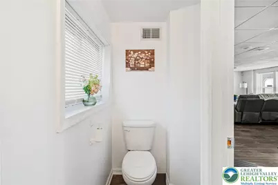 8914 Brookdale Road, Upper Macungie Township, PA 18031 - Photo 33