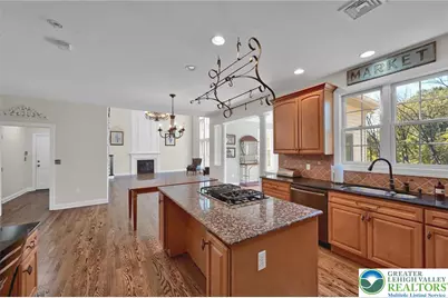 6718 Overlook Court, Upper Macungie Township, PA 18106 - Photo 17