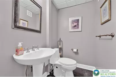 6718 Overlook Court, Upper Macungie Township, PA 18106 - Photo 33