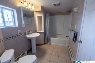 220 W Kleinhans St, Easton, PA 18042 - Photo 13