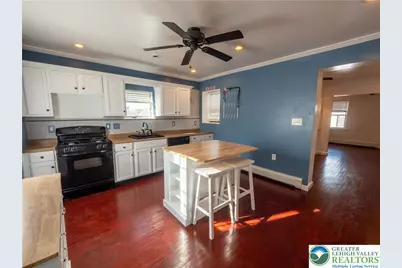 220 W Kleinhans Street, Easton, PA 18042 - Photo 9