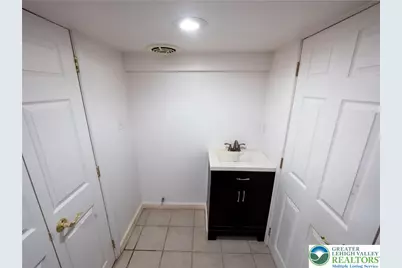 220 W Kleinhans Street, Easton, PA 18042 - Photo 25