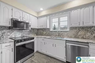 1413 Sioux St, Fountain Hill, PA 18015 - Photo 11