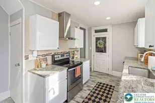 634 Washington Ave, Northampton Boro, PA 18067 - Photo 9