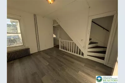 132 N College Street, Allentown, PA 18102 - Photo 11