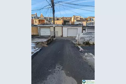 132 N College Street, Allentown, PA 18102 - Photo 17