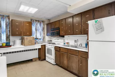 2918 Macarthur Road, Whitehall Township, PA 18052 - Photo 37