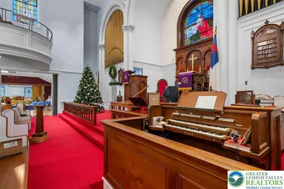 2918 Macarthur Road, Whitehall Township, PA 18052 - Photo 11