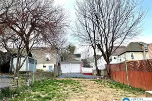 909 Bushkill St, Easton, PA 18042 - Photo 17