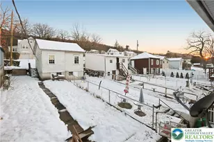 728 Broad St, Tamaqua Boro, PA 18252 - Photo 23