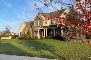 3920 White Barn Ln, Bethlehem Township, PA 18045 - Photo 3