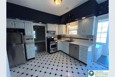 135 W Wabash Street, Allentown, PA 18103 - Photo 5