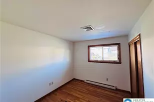 944 E Federal St, Salisbury Township, PA 18103 - Photo 9