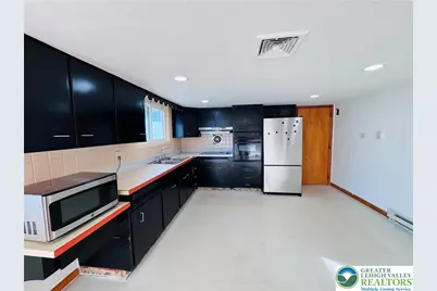 944 E Federal Street, Salisbury Township, PA 18103 - Photo 7