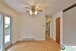 305 Carbon St, Palmer Twp, PA 18045 - Photo 13