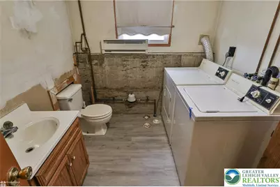 305 Carbon Street, Palmer Twp, PA 18045 - Photo 31