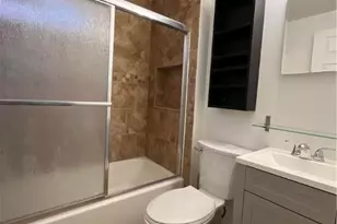 809 10th St, Allentown City, PA 18103 - Photo 13