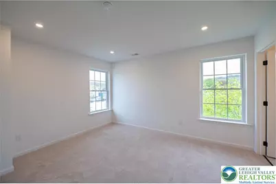 560 Long Street #1, Emmaus Boro, PA 18049 - Photo 7