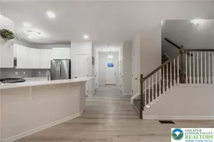 164 Maureen Ln, Upper Macungie Township, PA 18104 - Photo 9