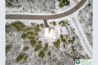 532 Buck Mountain Blvd, Hazle Township, PA 18202 - Photo 11