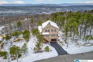 532 Buck Mountain Blvd, Hazle Township, PA 18202 - Photo 9