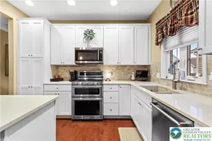 4406 Allegiant St, Upper Saucon Township, PA 18034 - Photo 9