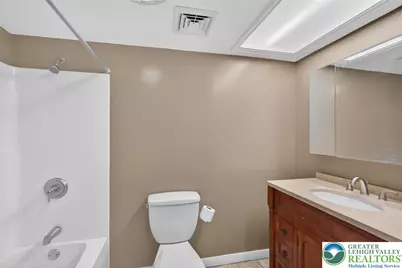 1900 Hokendauqua Avenue, Northampton Boro, PA 18067 - Photo 49