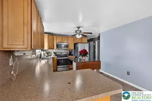 1900 Hokendauqua Ave, Northampton Boro, PA 18067 - Photo 27