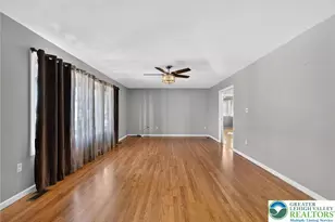 1900 Hokendauqua Ave, Northampton Boro, PA 18067 - Photo 15