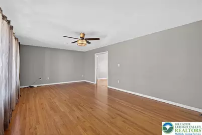 1900 Hokendauqua Avenue, Northampton Boro, PA 18067 - Photo 19