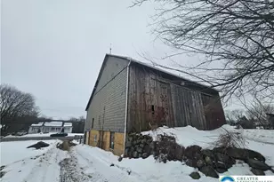 4586 W Mountain View Dr, Lehigh Township, PA 18088 - Photo 49