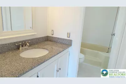 15 Canterbury Court, Forks Twp, PA 18040 - Photo 17