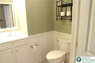 1530 W Harvest Dr, Forks Twp, PA 18045 - Photo 13