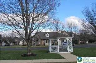 1530 W Harvest Dr, Forks Twp, PA 18045 - Photo 5