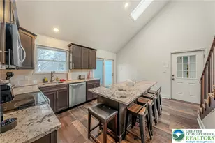 117 St Regis Walk, Coolbaugh Twp, PA 18466 - Photo 7