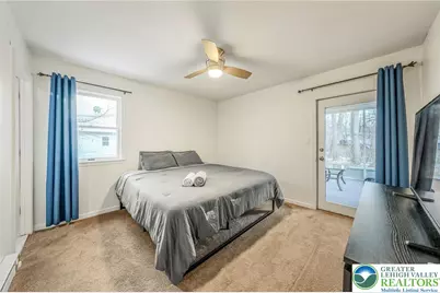 117 St Regis Walk, Coolbaugh Twp, PA 18466 - Photo 9