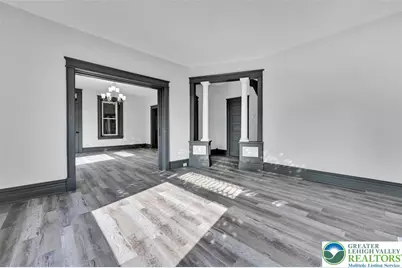 32 N Main Street, Topton Boro, PA 19562 - Photo 9