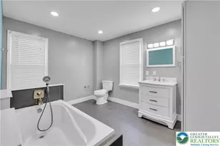 928 Wilkes Barre St, Easton, PA 18042 - Photo 25