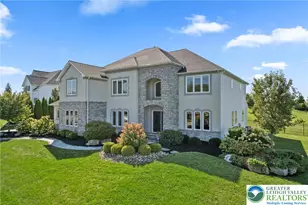 4350 Saratoga Dr, Lower Nazareth Twp, PA 18020 - Photo 5