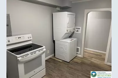 1111 Catasaqua Road #2nd floor, Whitehall, PA 18052 - Photo 7