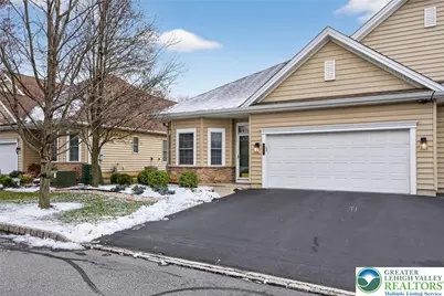 5411 Congress Way, Hanover Twp, PA 18017 - Photo 3