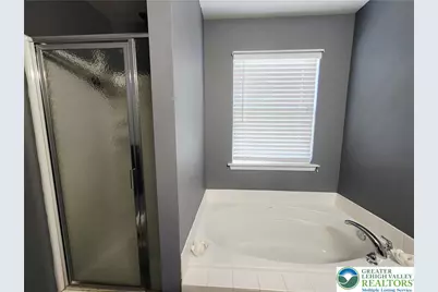 972 King Way, Upper Macungie Township, PA 18031 - Photo 25