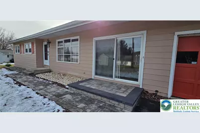 315 Long Lane Road, Lehigh Township, PA 18088 - Photo 3